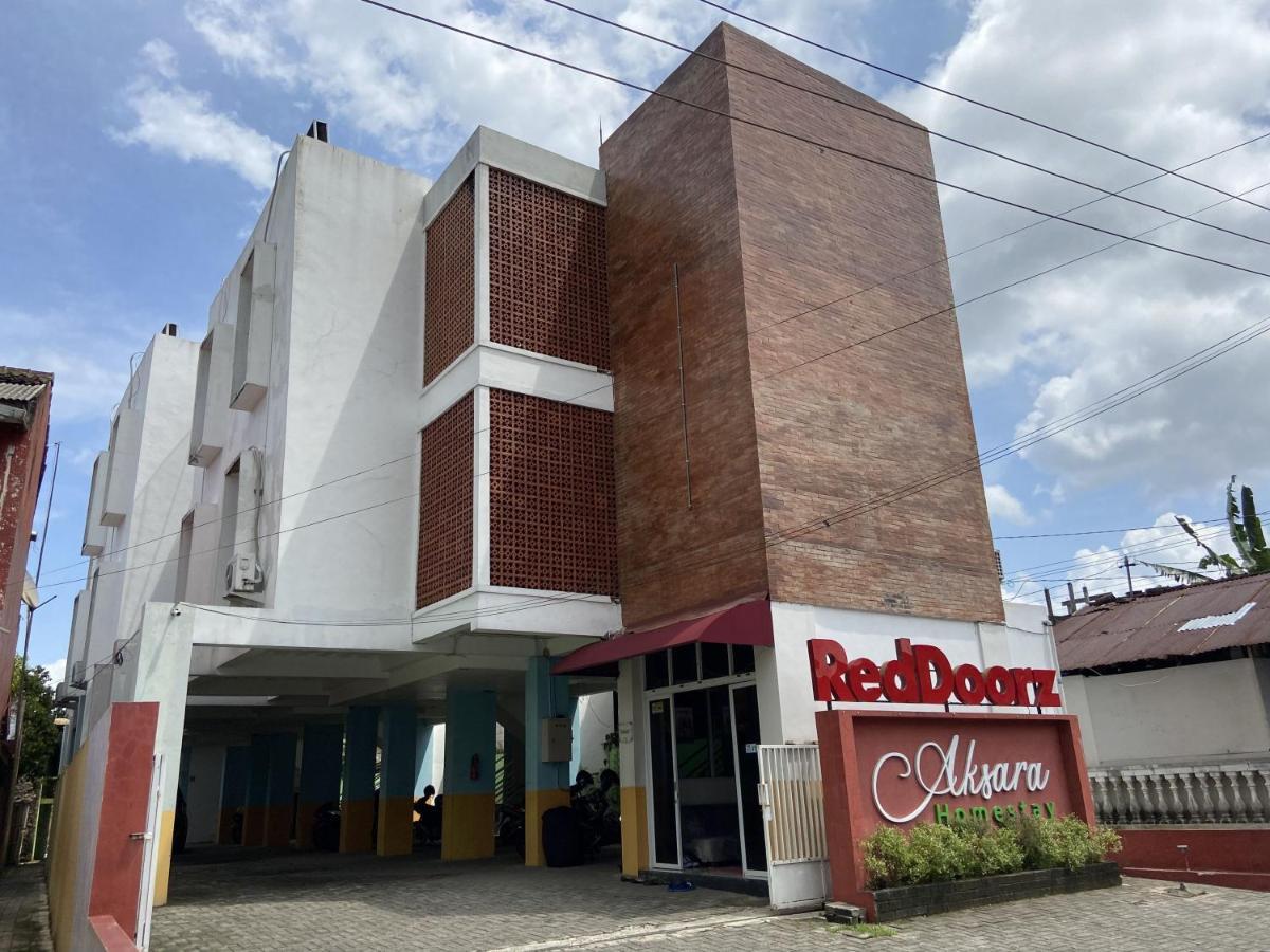 Reddoorz Near Rsud Margono Purwokerto 3 Hotel Exterior foto