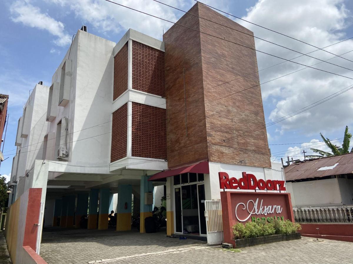 Reddoorz Near Rsud Margono Purwokerto 3 Hotel Exterior foto
