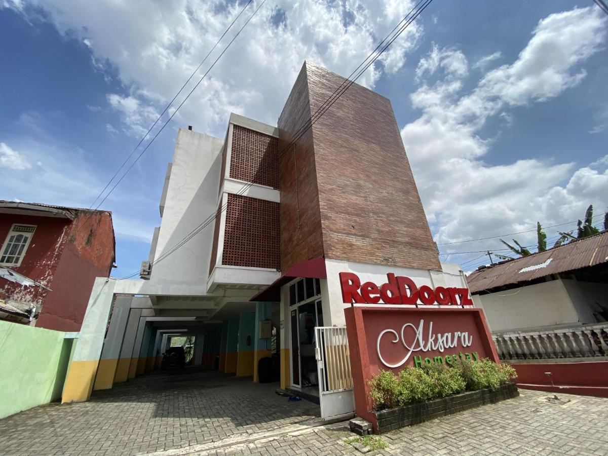 Reddoorz Near Rsud Margono Purwokerto 3 Hotel Exterior foto