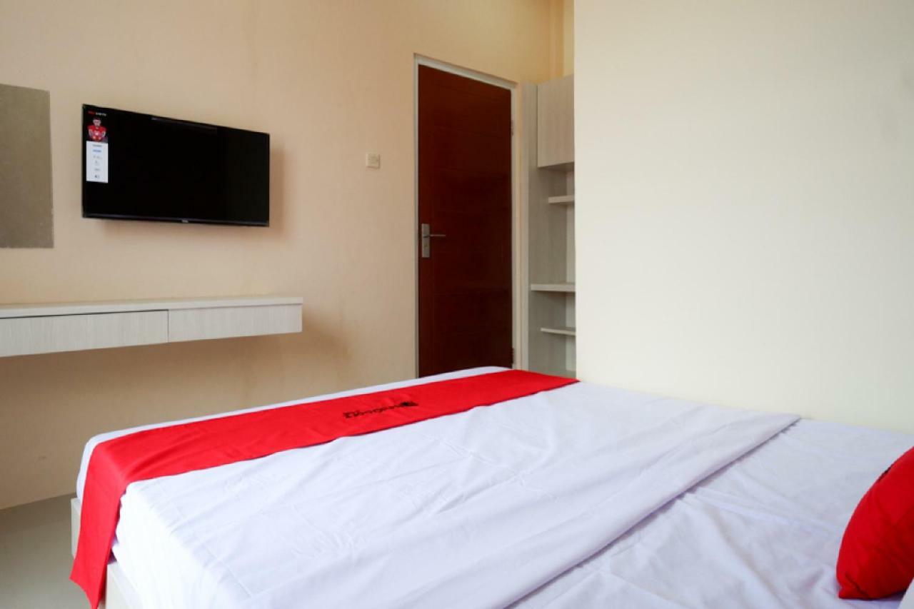 Reddoorz Near Rsud Margono Purwokerto 3 Hotel Exterior foto